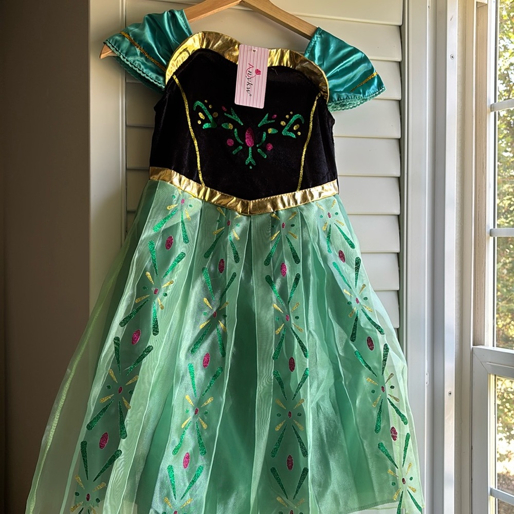 Brand New Anna Dress size 8-10 years